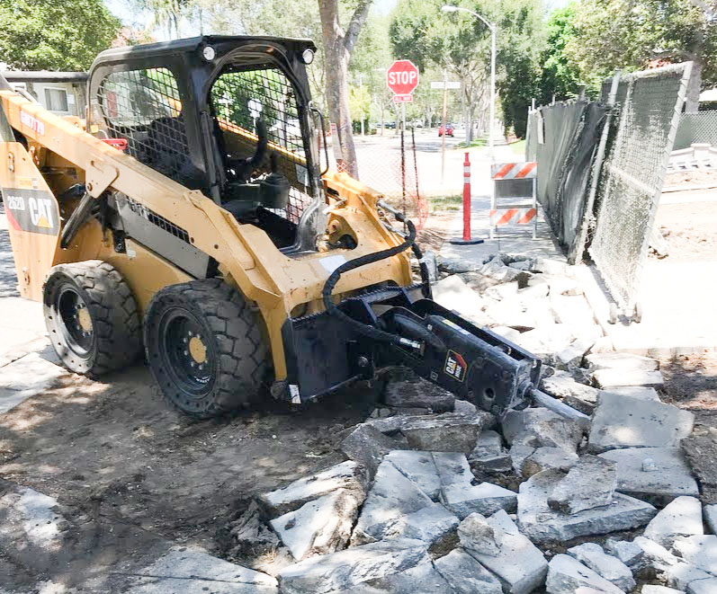 Scottsdale Demolition Company - Pools – Concrete Driveway – Asphalt Removal