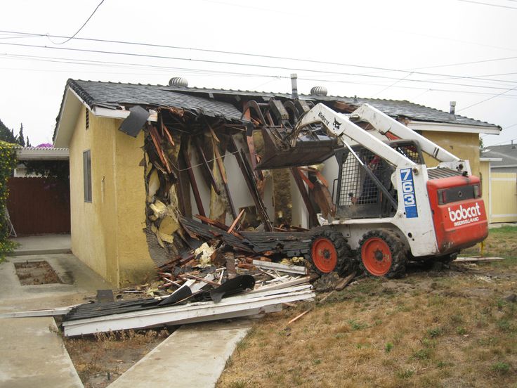 DAR Demolition provides residential and commercial demolition